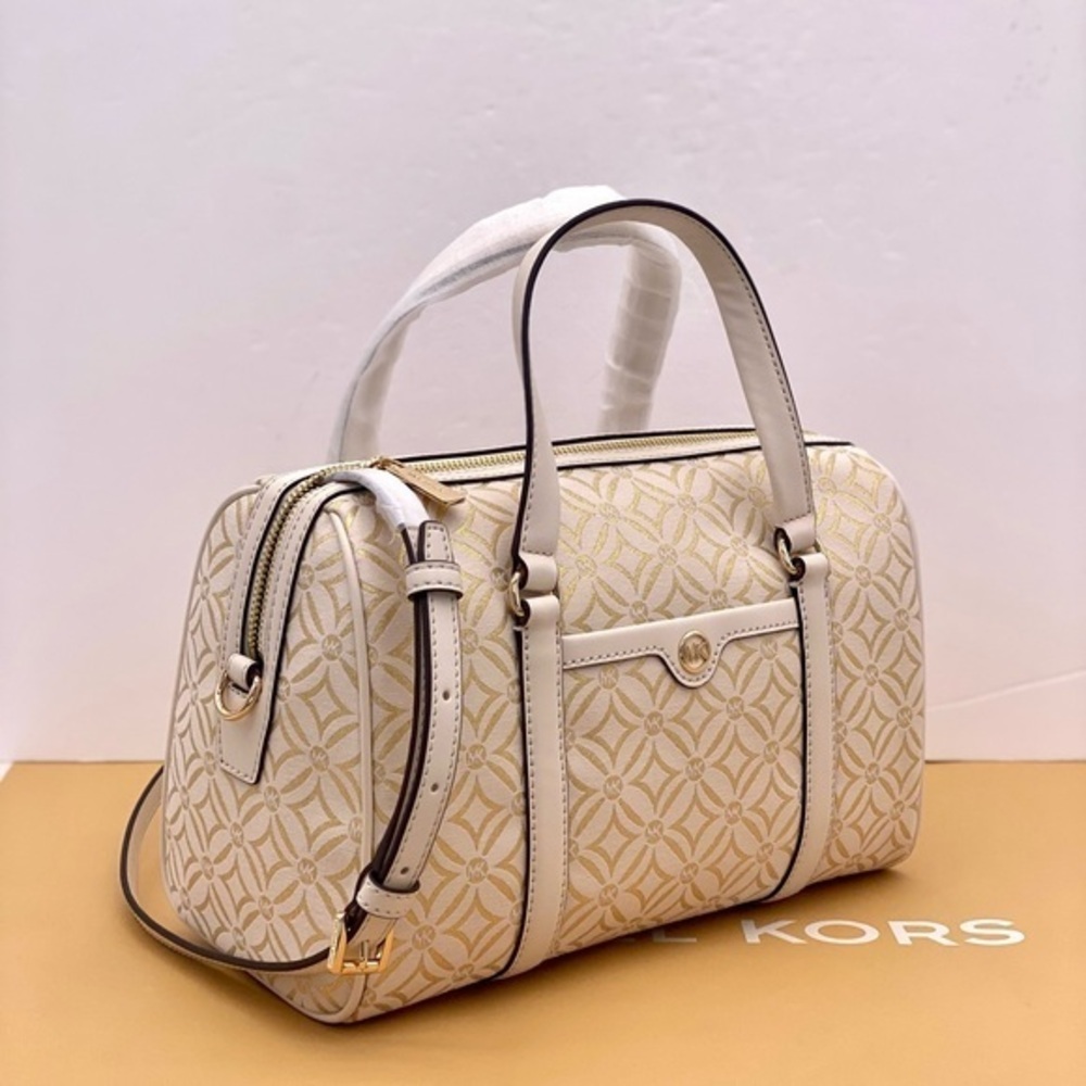 MICHAEL KORS MEDIUM DUFFLE SATCHEL
CROSSBODY BAG
